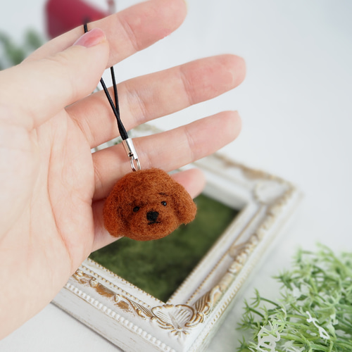 受注製作】まゆトイプードル 携帯クリーナーストラップ 羊毛フェルト