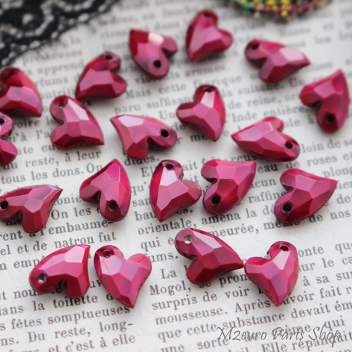 多面カット・ハート・アクリルパーツ・ダークチェリー(20個) ビーズ