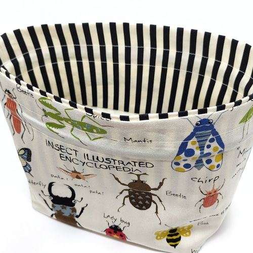 昆虫柄 お着替え袋 5ede457ed601784a4c6cfaad334286