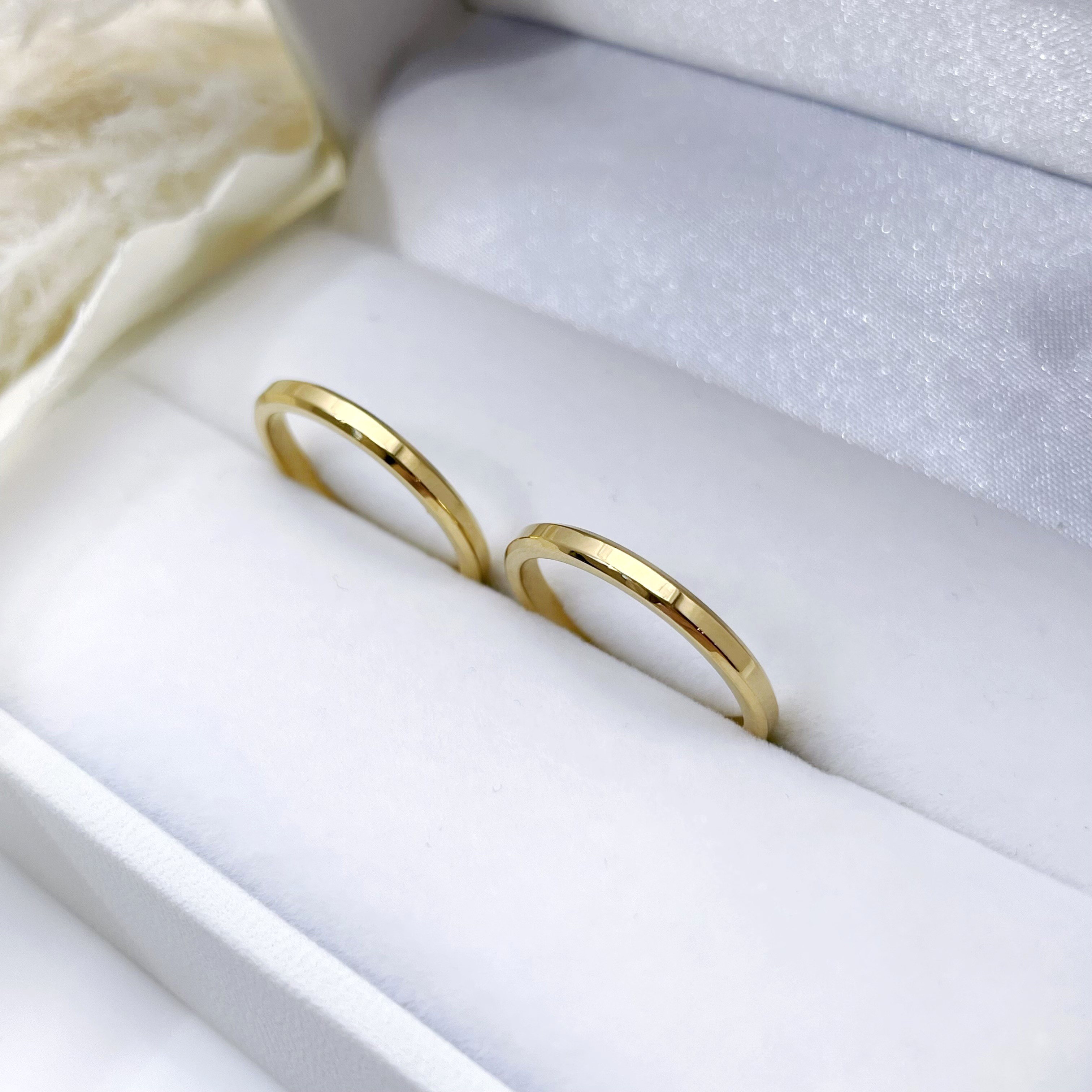 『真実の愛＊金木犀のマリッジリング』 肌に優しい ペアリング 指輪  刻印 結婚指輪 ステンレス ギフト マリッジリング