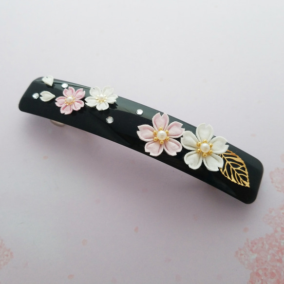 桜花爛漫バレッタ （ つまみ細工＊受注制作 ） 1枚目の画像