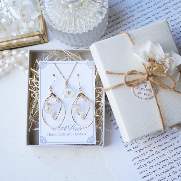 【人気No.1】かすみ草とツインリングのパールピアス/イヤリング 12枚目の画像