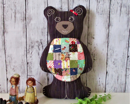 くまのジェシカ パッチワークキルトクッション ぬいぐるみ クッション