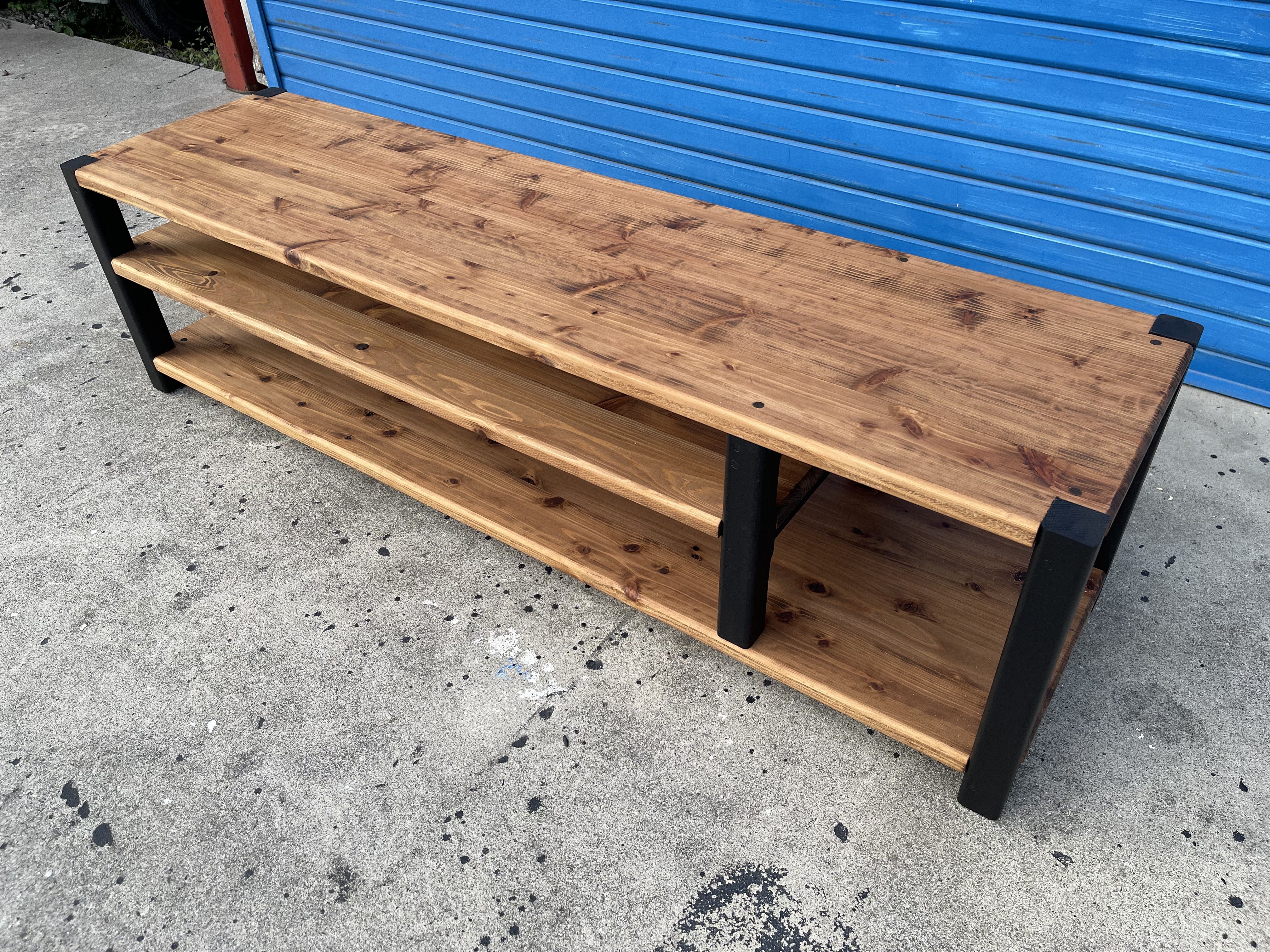 hotaru　TVボード　１枚板　無垢材　杉材　バージョン　男前家具　高級感　ウォールナット　天然木　オーダー可