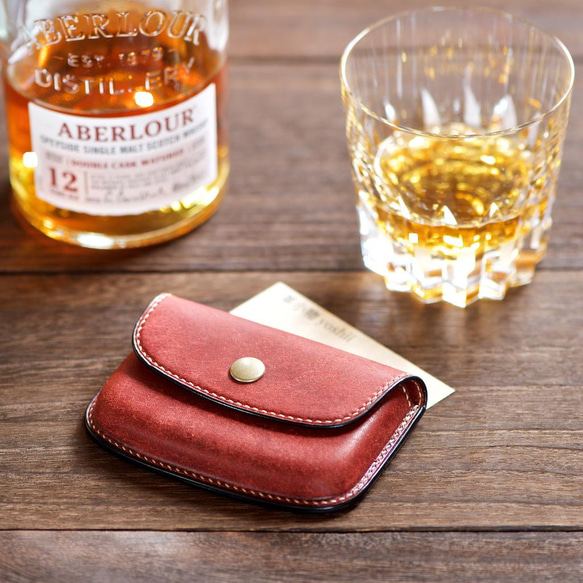 ふっくらした革の名刺入れ　 1枚目の画像