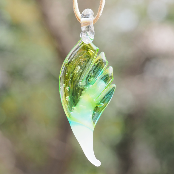 [特別]玻璃翅膀「Tsubasa [綠色]」項鍊[可以選擇顏色和繩子長度][定制]≪免運費≫ 第1張的照片