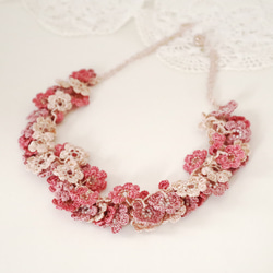 OYA crochet necklace [Bijou MARY] Very Berry, Strawberry 第3張的照片