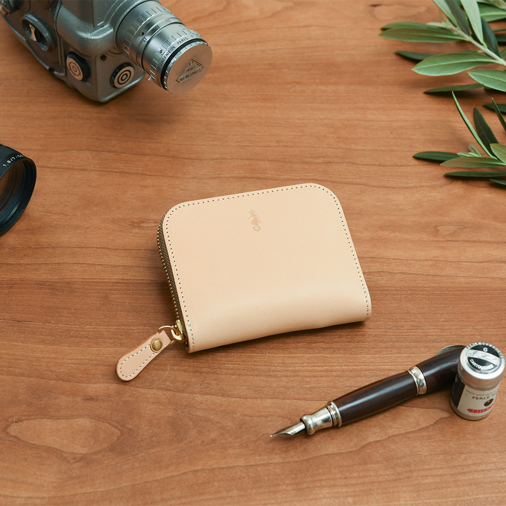 ヌメ革ベルギー製 ミニ財布 コンパクト ラウンドファスナー Sサイズ シンプル ユニセックス 経年変化