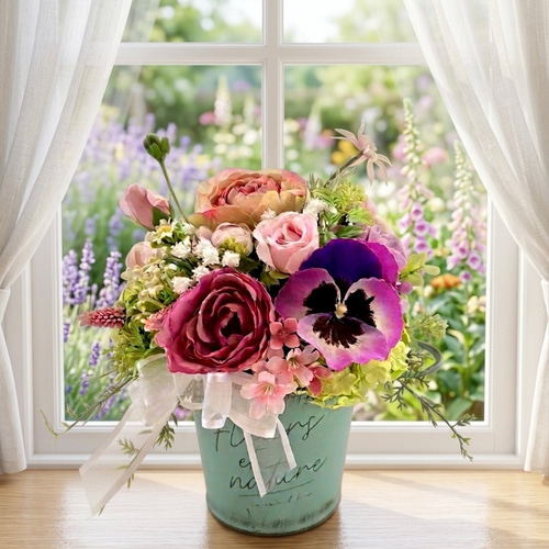 お部屋に春を呼び込むフラワーアレンジメント 薔薇、パンジー、造花