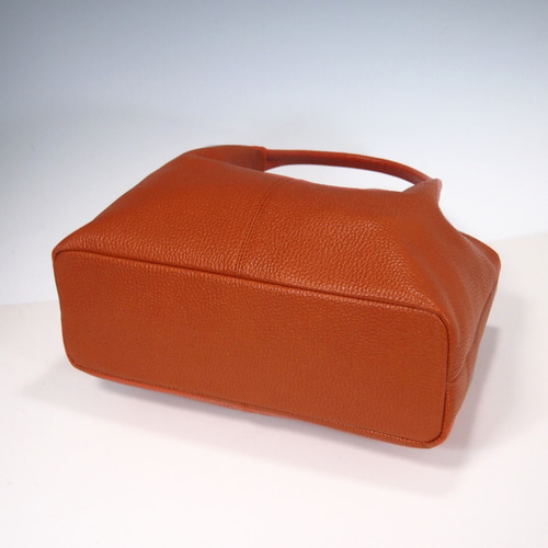 ☆ハンドメイド ☆日本製☆ソフト・牛革☆手提げバッグ☆オレンジチャ  