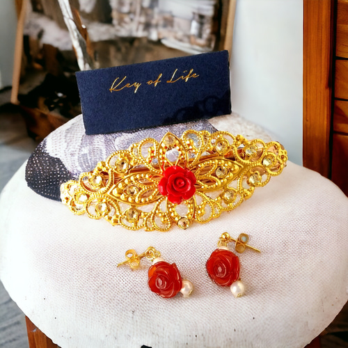 14K 珊瑚 ピアス 薔薇 薔薇のピアス 珊瑚 14KYG コーラルカメオ 英国アンティーク 1900