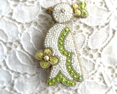 【2024年最新】大人気ブランドの人気アイテム  ビーズ刺繍ブローチ 鳥 ブローチ 5349533｜Creema 通販 Miruteka アクセサリー