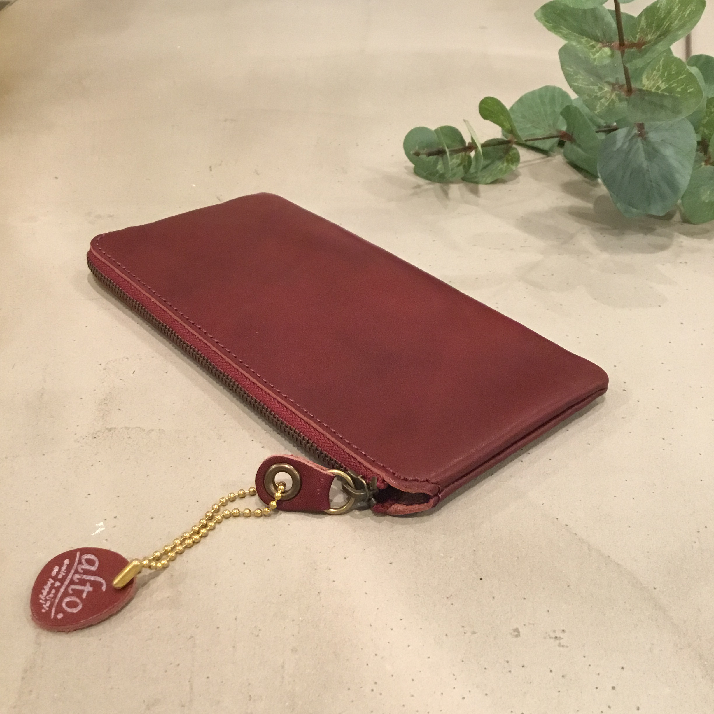 牛革ぺたんこ長財布「ワイン」