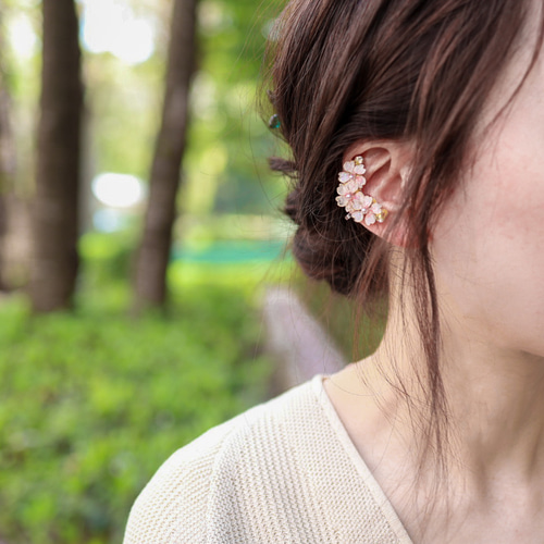 さくらが綺麗なイヤーカフ イヤーカフ ちくわハンドメイド 通販