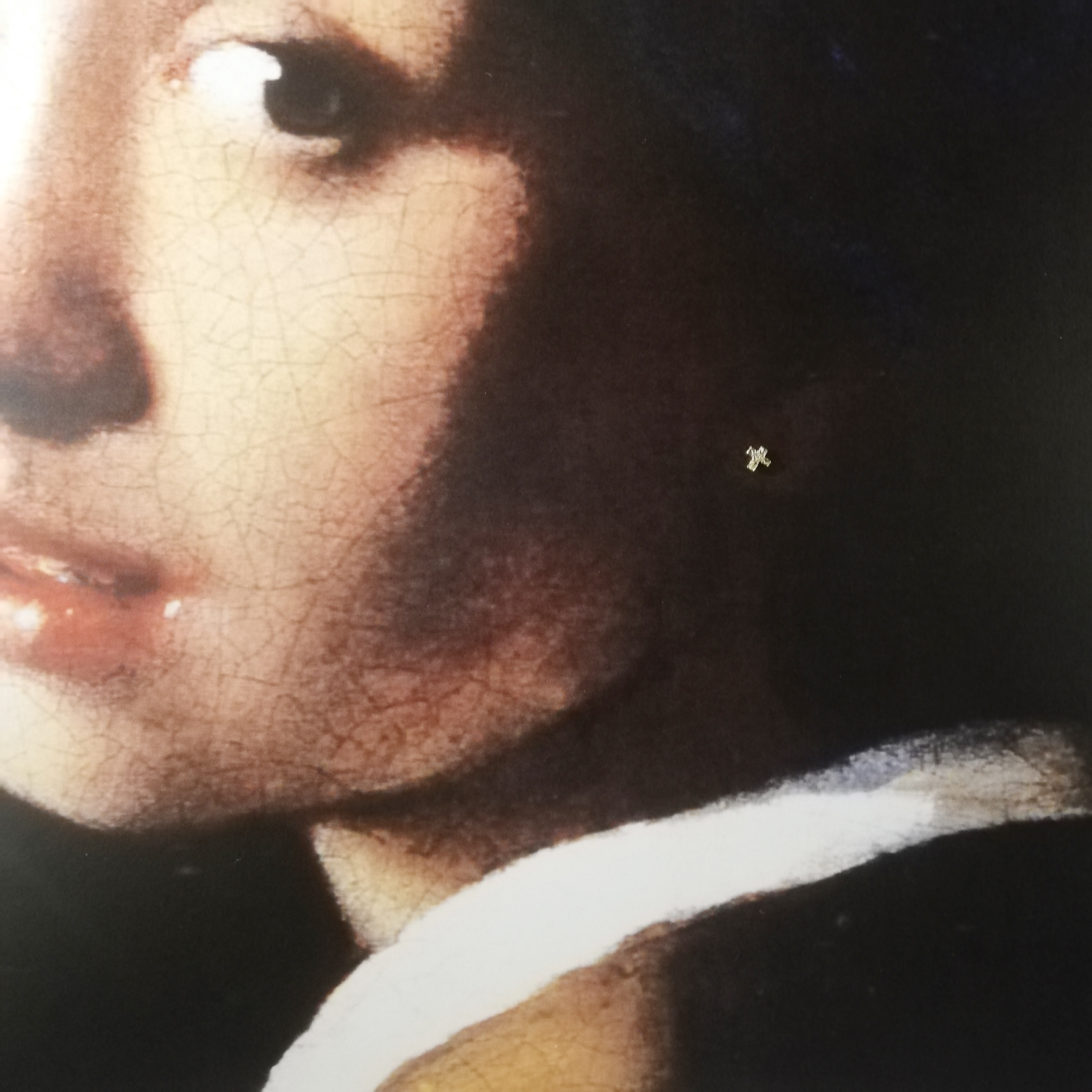 再制作しました。さりげなくキラリ。小さなK18金ゴールドクロスタッドピアス十字架