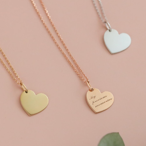 Ｋ１８刻印ハートトップネックレス約２.２８グラム k18 刻印あり ペンダントトップ ハート アクセサリー