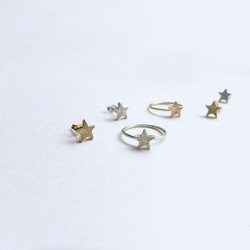 凛と輝く1つ星ピアス【star pierce(sv)】 10枚目の画像