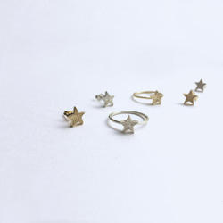 凛と輝く1つ星ピアス【star pierce(gd)】 10枚目の画像