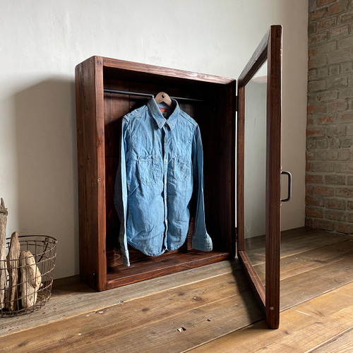 数量限定 OMDS 専用ハンガー付き ディスプレイ 古材 ガラスケース  