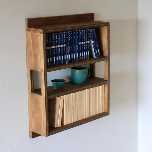 壁に付ける隙間のある文庫本棚 本棚・絵本棚・マガジンラック