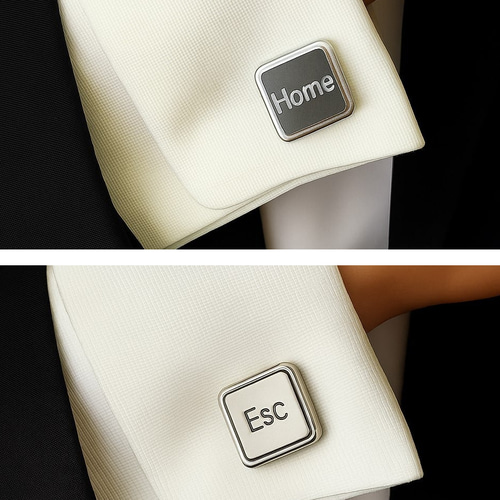 特集掲載【キーボードネクタイピン＆カフスセット】お仕事での会話の