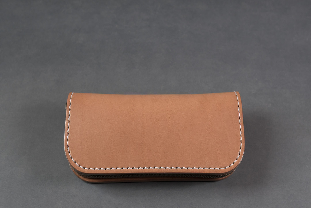 送料無料　イタリアンレザーのペンケース　ナチュラル