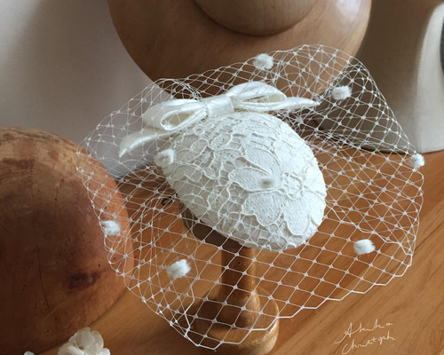 特集掲載♡] チュール付きコットンレースのミニトーク帽／シルクサテン