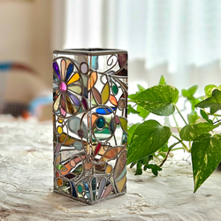 訂單：「花蔓藤花紋」方形玻璃花瓶 第7張的照片