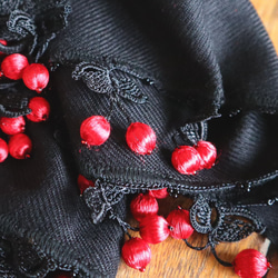 [Resale] OYA Pashmina shawl [CHERRY] Black 第4張的照片