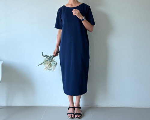 1475y 45R コットンキルトスエット長袖ワンピース　紺　現行タグ 1475y 45R コットンキルトスエット長袖ワンピース 紺 現行タグ