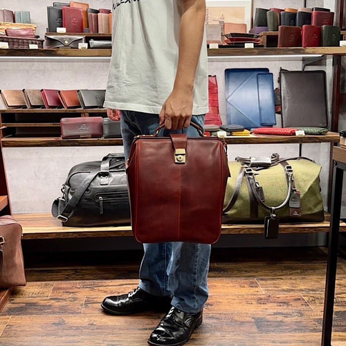 英国デザイン 3way Tall ドクターズ ブラックチェリー リュック