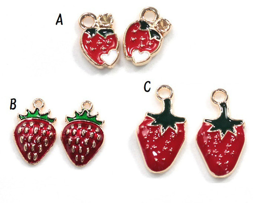 K14WG苺モチーフデザインチャーム K14WG苺モチーフデザインチャーム