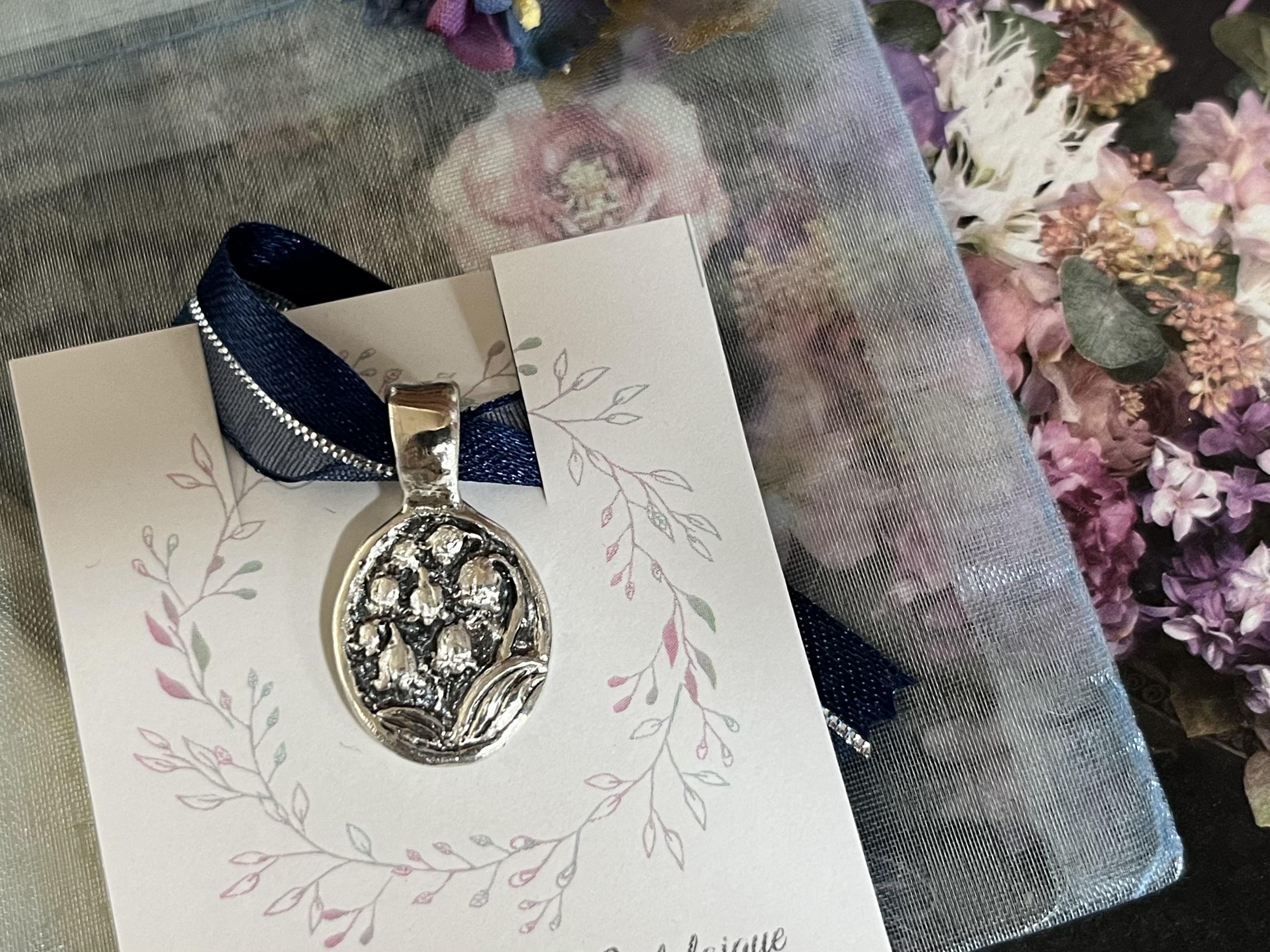 Pure Silver すずらんペンダント ミニチェーン無し