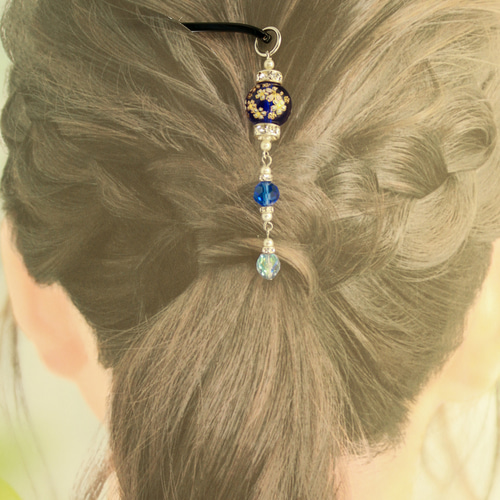 きれいな桜ガラスビーズのかんざし 青 金具の色が選べます かんざし