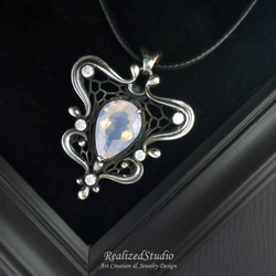 8.4ct 珍珠光紫水晶 925純銀鏤空古典墜子 - 皇后的掛鏡 第1張的照片