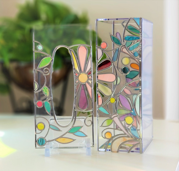 Order: Glass art Tissue case 　 Spring Banquet 第8張的照片