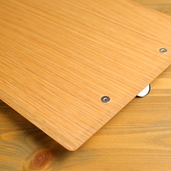 『木製クリップボード』　ウォルナット オーク おしゃれ A4 トレー かわいい 木製 デスク 文具 贈り物 8枚目の画像