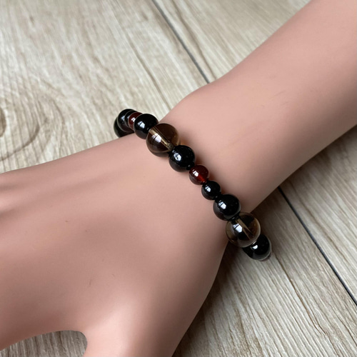 モリオンみたい！黒トルマリン！綺麗！ 深みのあるカラーと落ち着いた力強さ/ブラックトルマリン・モリオン