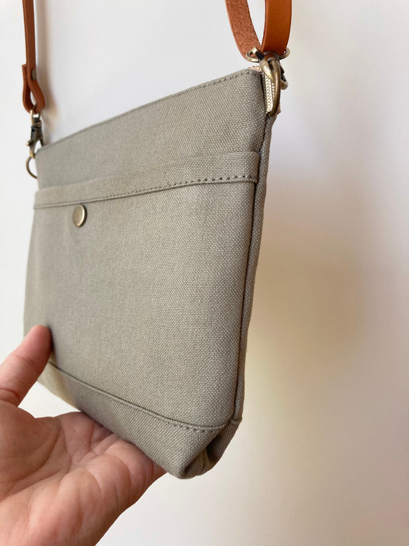小さくて可愛い帆布 サコッシュ(S)浜松帆布グレーベージュ 3枚目の画像