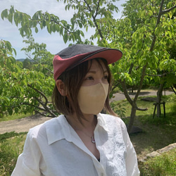 春夏向け ハンチング　レッド（ストロベリー）×ブラック　ベルギーリネン（麻） 4枚目の画像