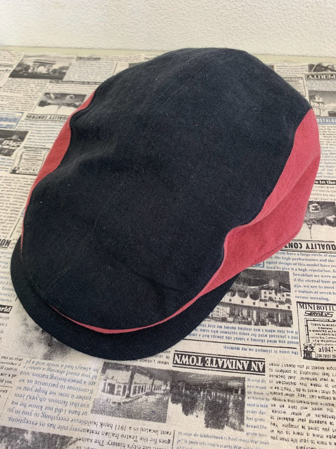 春夏向け ハンチング　レッド（ストロベリー）×ブラック　ベルギーリネン（麻）