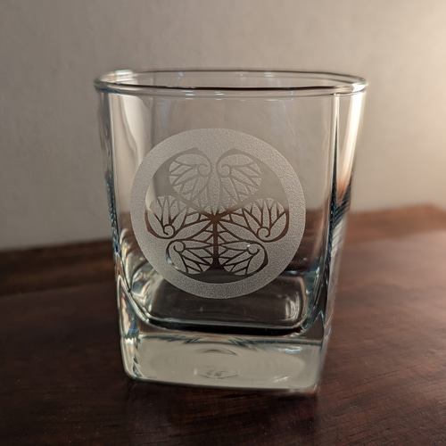 ステンドグラスパネル【葵紋】 IMG_9911-2-1.jpg?fit=1920,1280