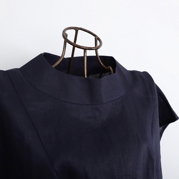 亞麻上衣優雅♪瓶頸上衣<Julia>海軍藍M尺寸 第12張的照片