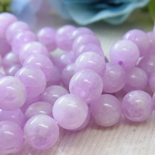 ♡クンツァイト ラベンダー色8ミリ ミルキーふんわり 美しい キャッツ