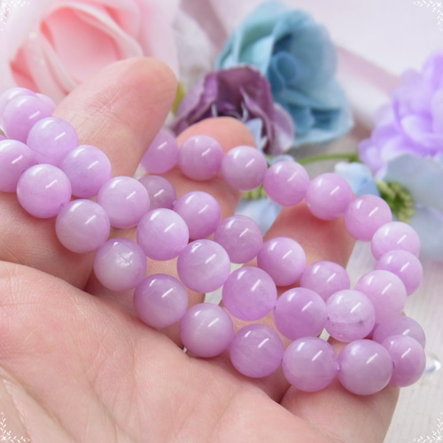 ♡クンツァイト ラベンダー色8ミリ ミルキーふんわり 美しい キャッツ