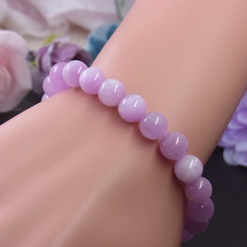 ♡クンツァイト ラベンダー色8ミリ ミルキーふんわり 美しい キャッツ