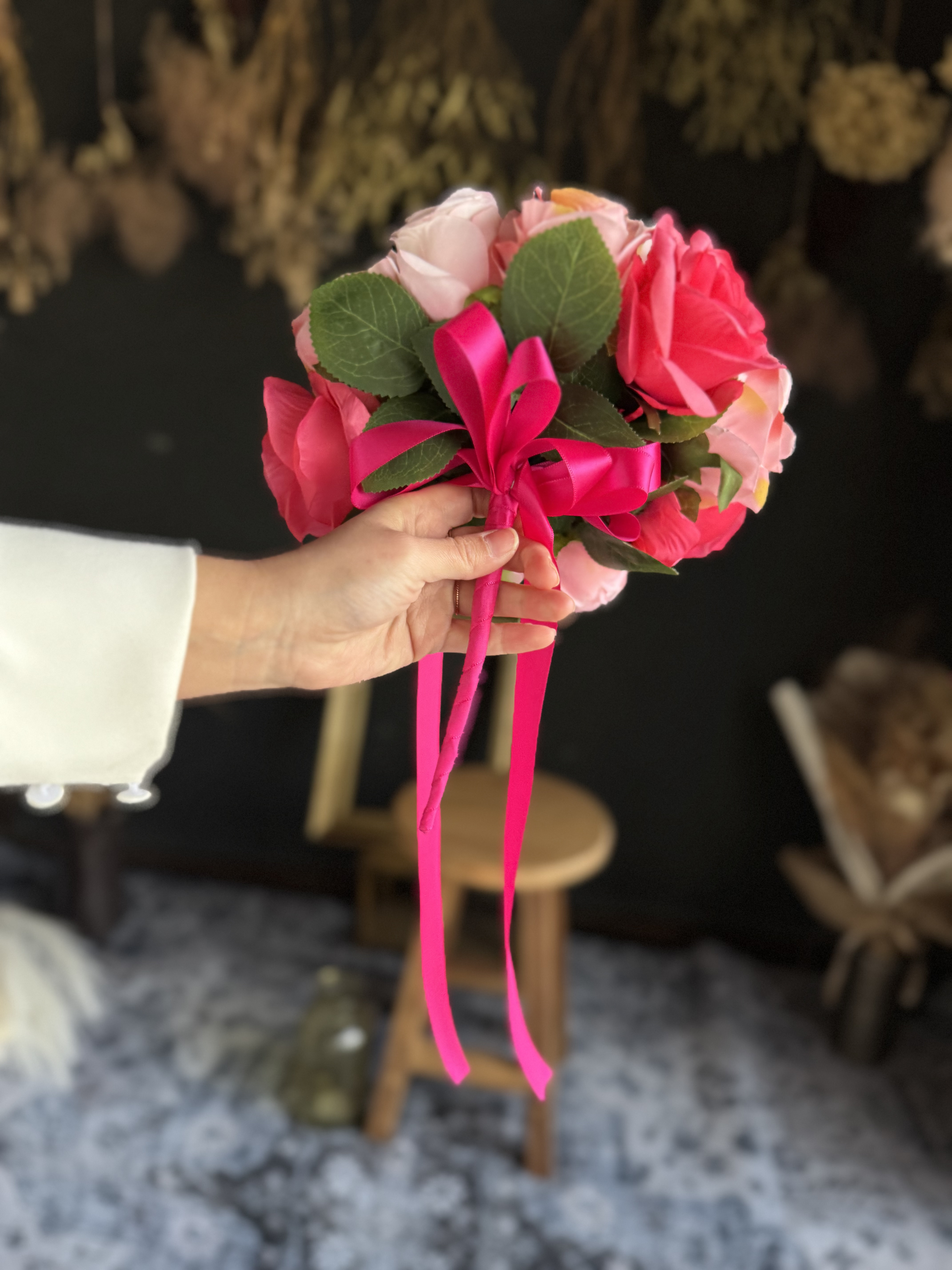 ピンク濃淡ラウンドブーケ☆