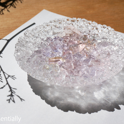 ガラスのアクセサリートレイ -「 KAKERAの光 」 ○ さくら色・12cm