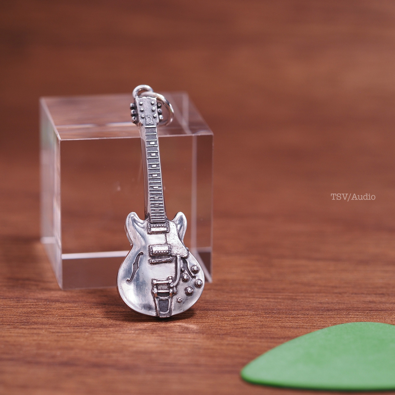 a アクセサリー