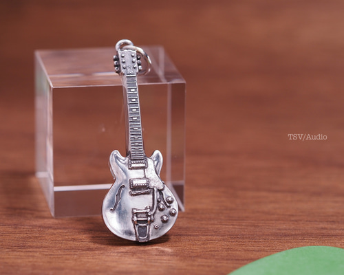 中本ペンダント 303809719ed7b37d9fa3ece215f60a